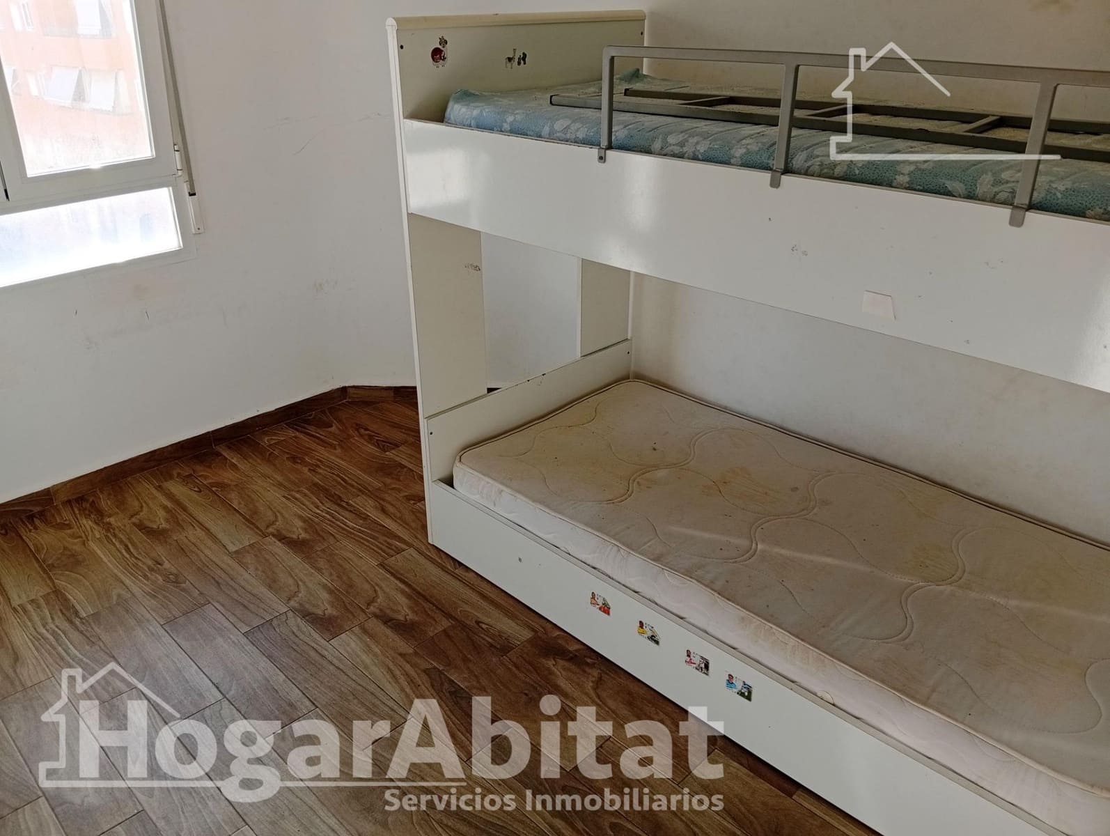3 soveværelse Lejlighed til salg i Castello de la Plana - € 155.000 (Ref: 9999656)