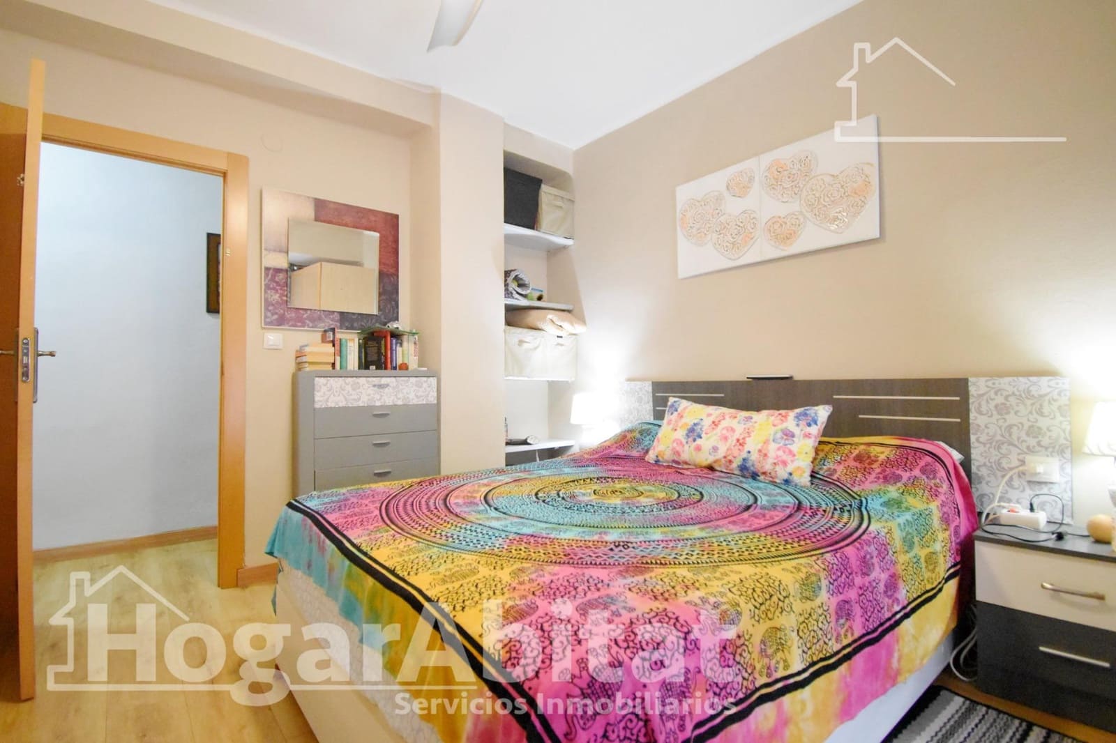 Piso de 4 habitaciones en Oliva en venta - 175.000 € (Ref: 9999664)