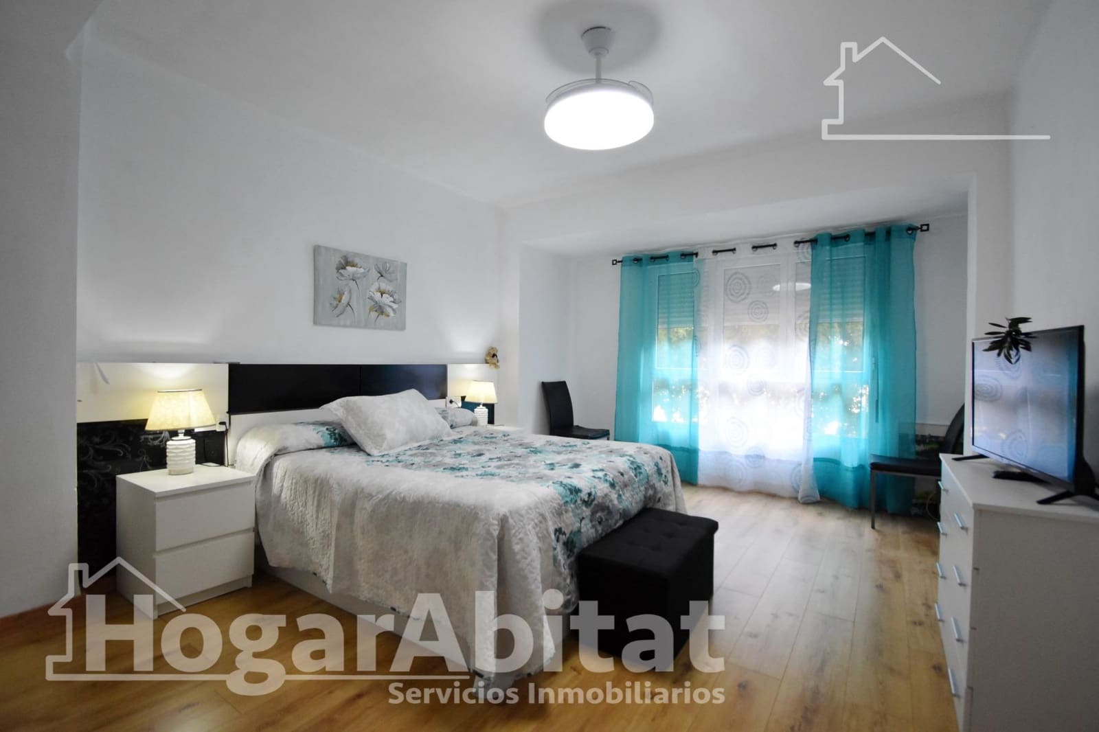 Piso de 4 habitaciones en Oliva en venta - 175.000 € (Ref: 9999664)