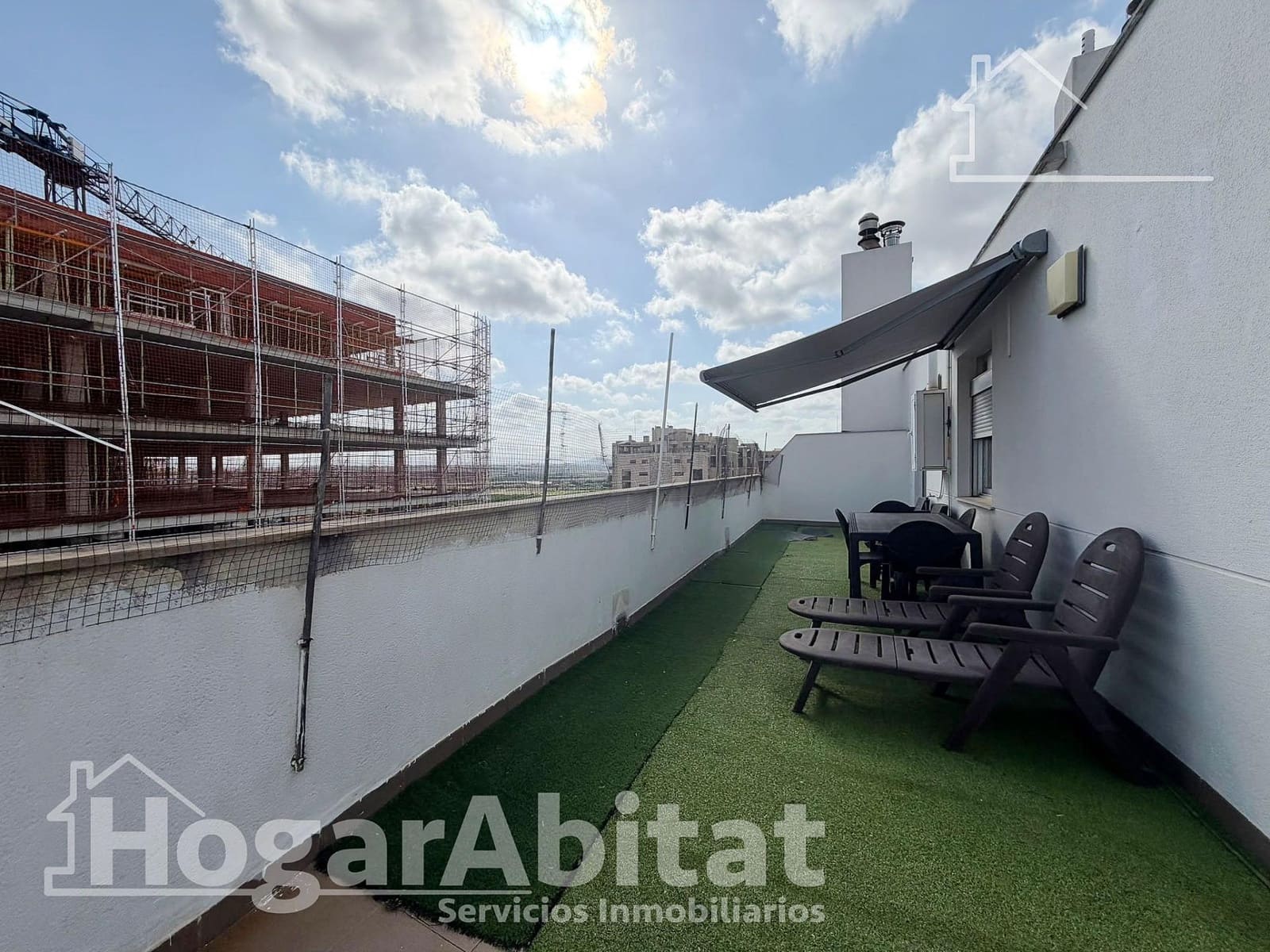 Ático de 1 habitación en Paterna en venta con garaje - 210.000 € (Ref: 9999665)