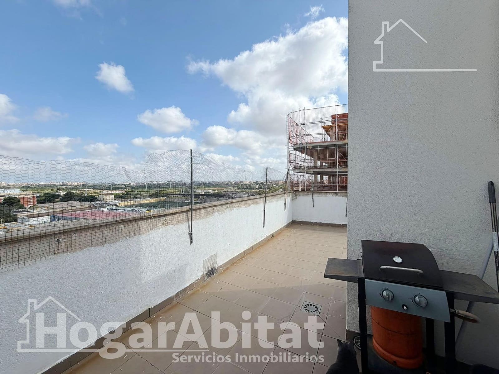 Ático de 1 habitación en Paterna en venta con garaje - 210.000 € (Ref: 9999665)