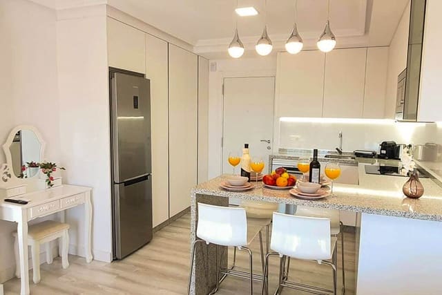 1 camera da letto Monolocale in vendita in Marbella con piscina garage - 360.000 € (Rif: 10000035)