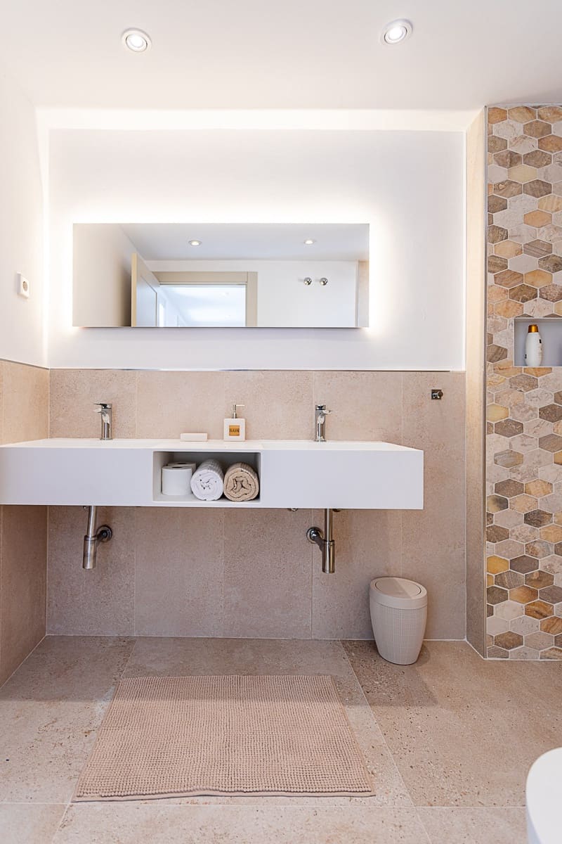 3 bedroom Penthouse for sale in Marbella with pool garage - € 699,000 (Ref: 10005034)