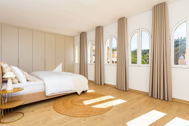 3 chambre Penthouse à vendre à Marbella avec piscine garage - 699 000 € (Ref: 10005034)
