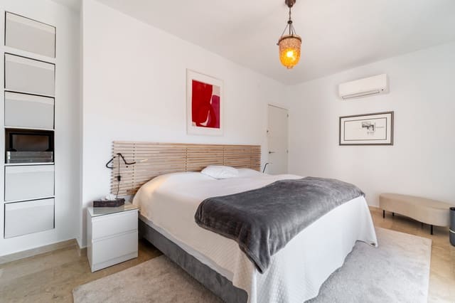 4 slaapkamer Villa te koop in Mijas Costa, Mijas met zwembad garage - € 1.120.000 (Ref: 10010339)
