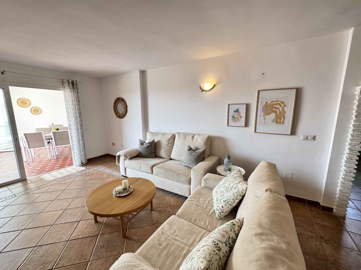3 soverom Leilighet til salgs i Riviera del Sol med svømmebasseng garasje - € 449 000 (Ref: 10021995)