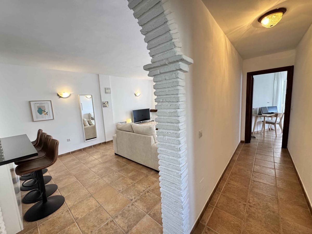 3 soverom Leilighet til salgs i Riviera del Sol med svømmebasseng garasje - € 449 000 (Ref: 10021995)