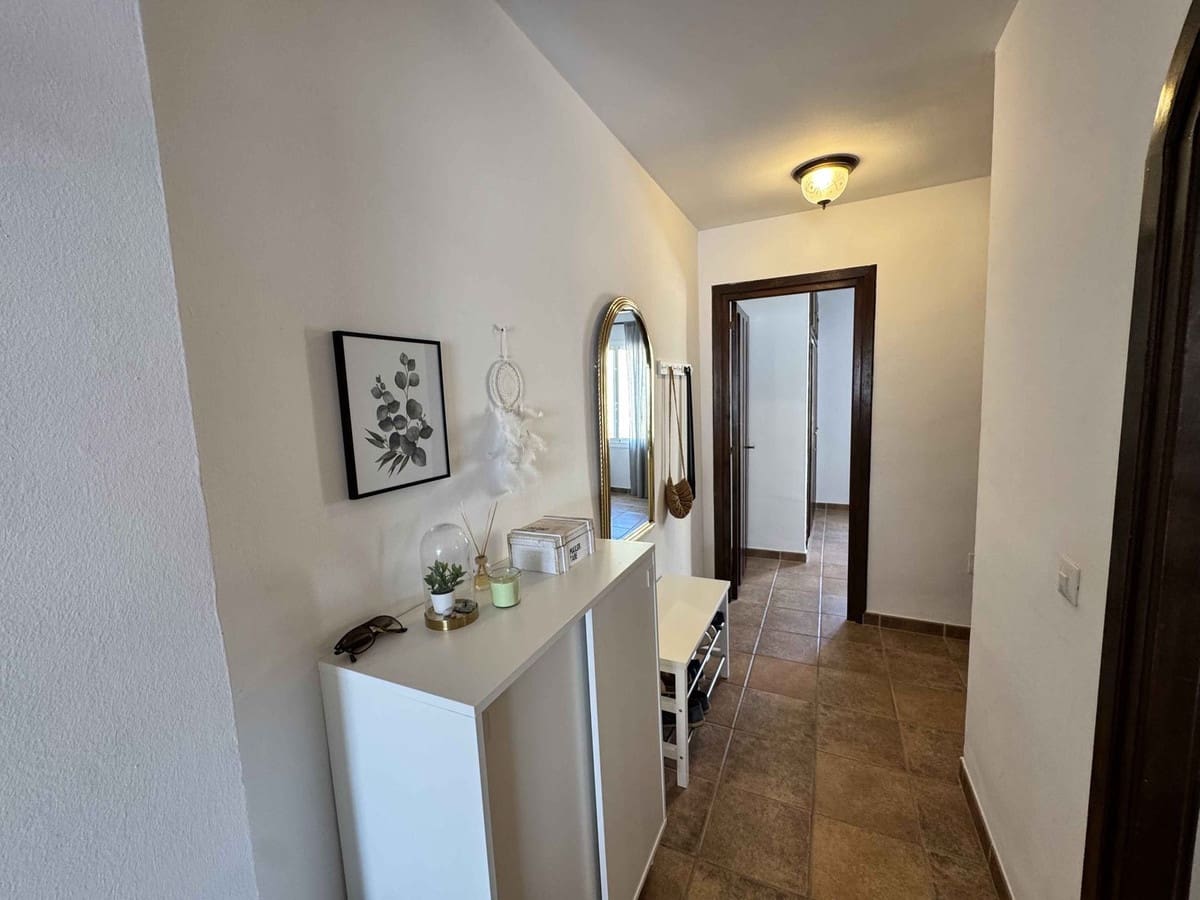 3 soverom Leilighet til salgs i Riviera del Sol med svømmebasseng garasje - € 449 000 (Ref: 10021995)