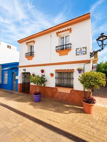 1 bedroom Townhouse for sale in Cancelada, Estepona - € 269,000 (Ref: 10021996)
