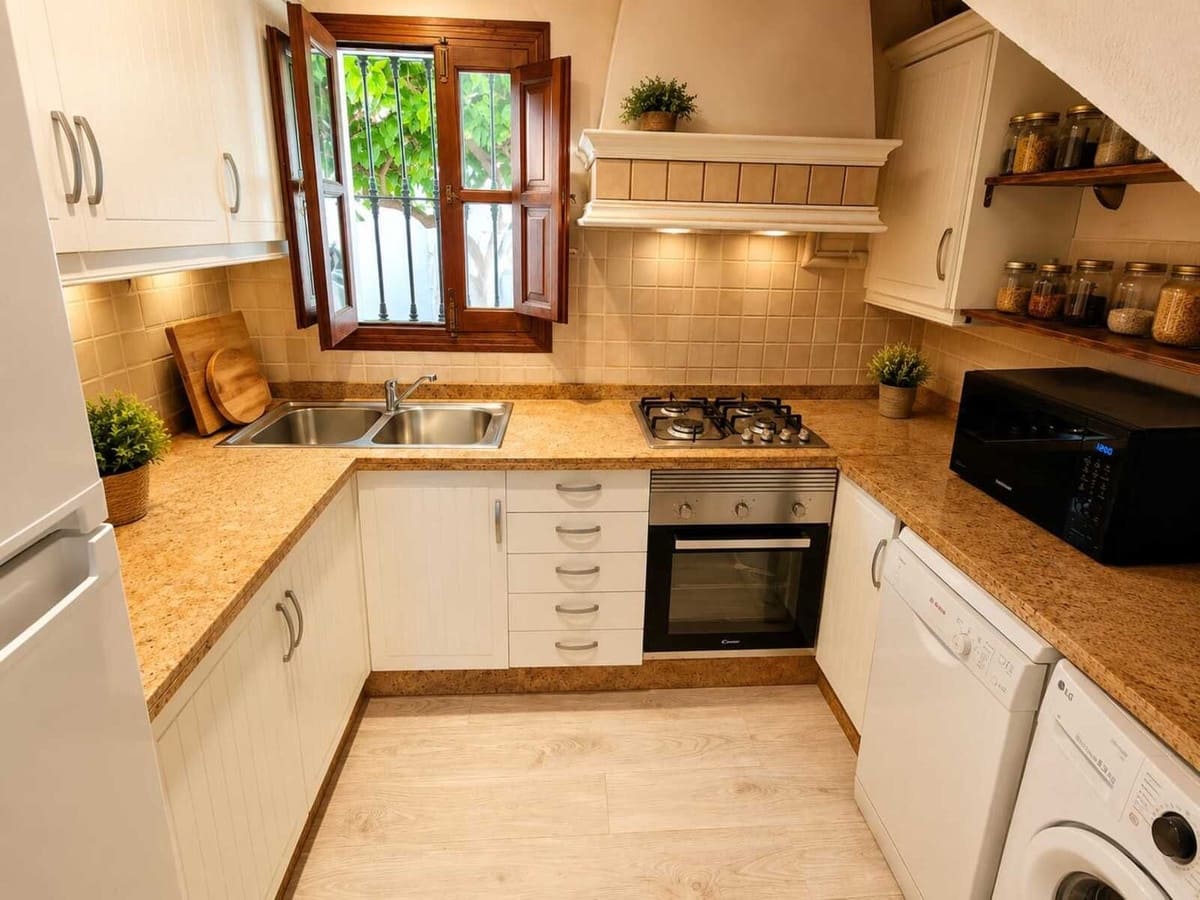 1 bedroom Townhouse for sale in Cancelada - € 269,000 (Ref: 10021996)