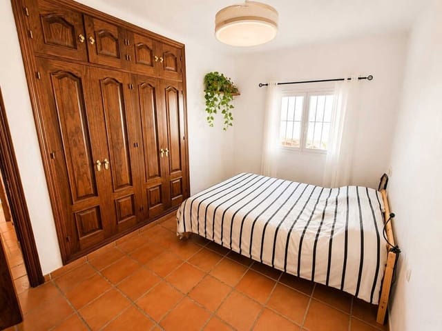 1 bedroom Townhouse for sale in Cancelada, Estepona - € 269,000 (Ref: 10021996)