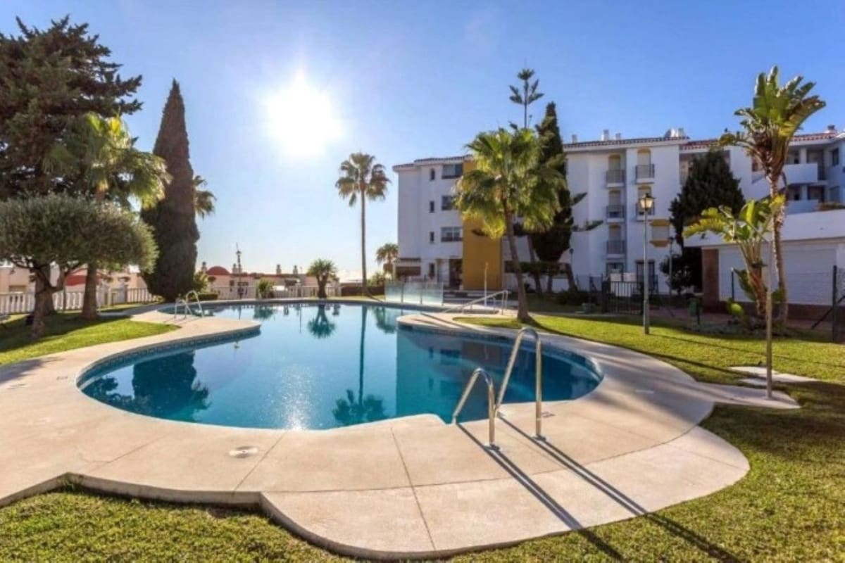 2 chambre Appartement à vendre à Riviera del Sol avec piscine - 359 000 € (Ref: 10021997)