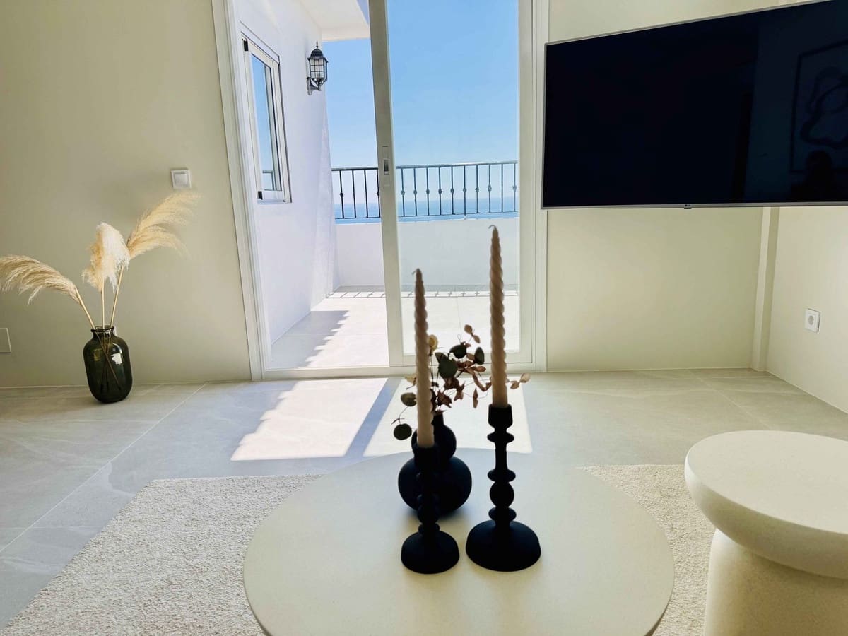 2 chambre Appartement à vendre à Riviera del Sol avec piscine - 359 000 € (Ref: 10021997)