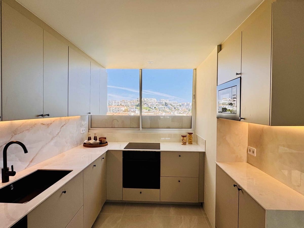 2 chambre Appartement à vendre à Riviera del Sol avec piscine - 359 000 € (Ref: 10021997)