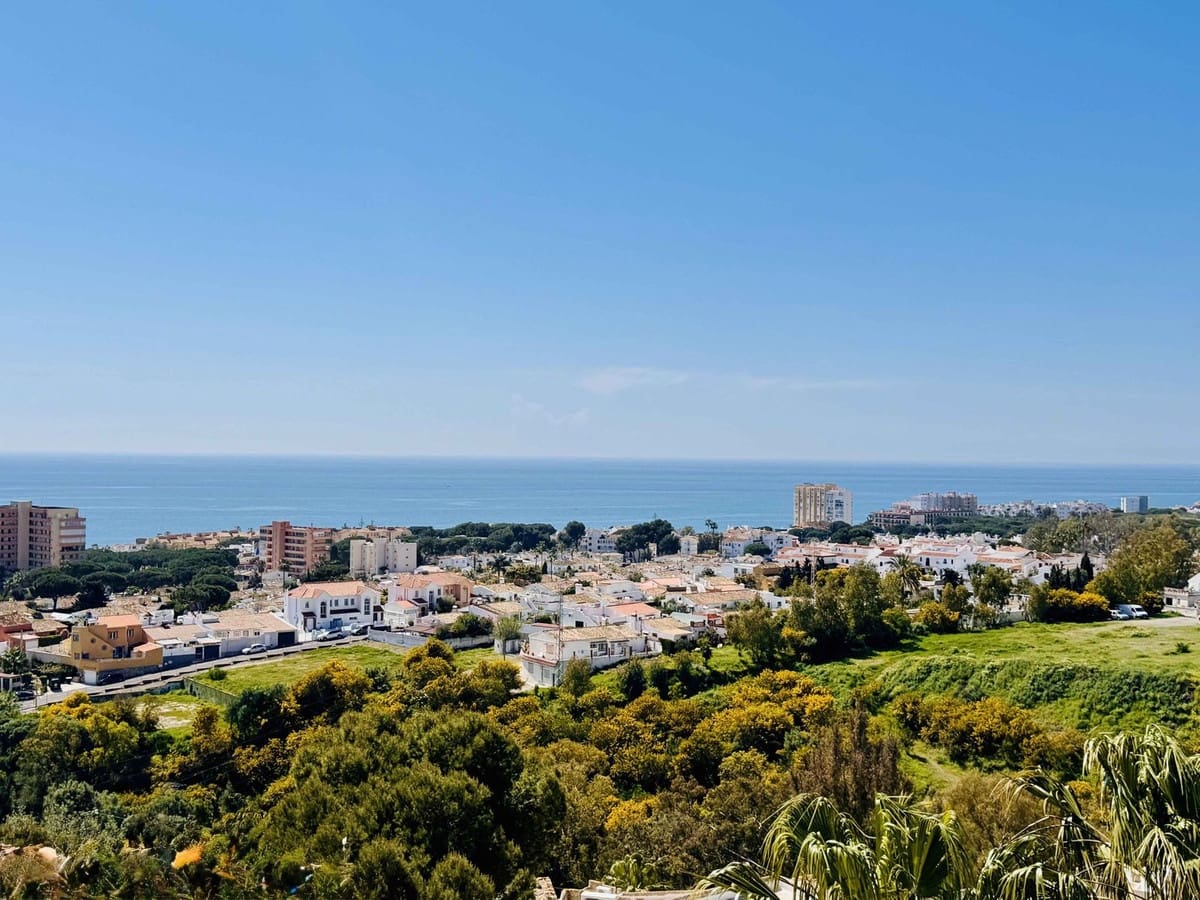 2 chambre Appartement à vendre à Riviera del Sol avec piscine - 359 000 € (Ref: 10021997)