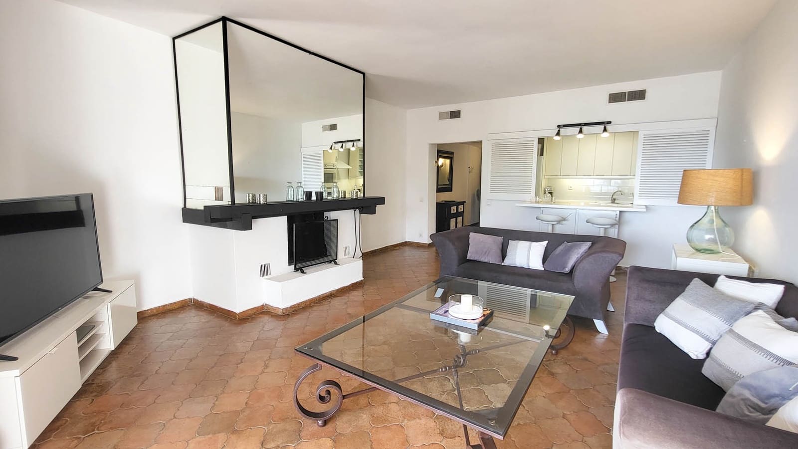 1 bedroom Apartment for sale in Marbella - € 656,000 (Ref: 10026759)