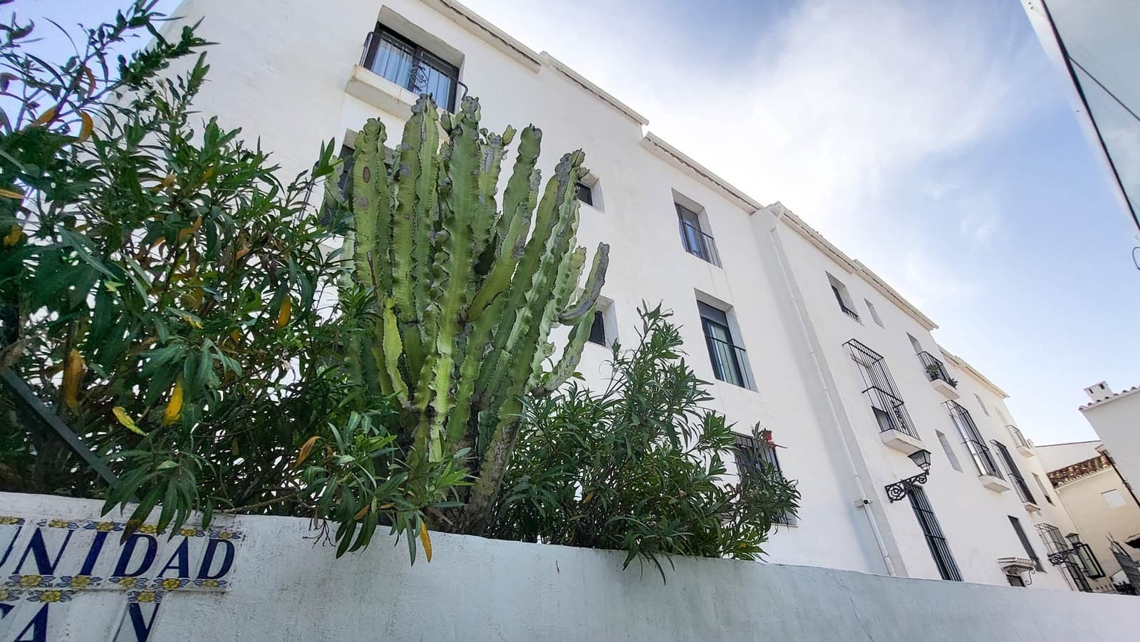 1 bedroom Apartment for sale in Marbella - € 656,000 (Ref: 10026759)
