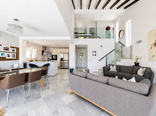 5 soveværelse Villa til salg i Calahonda, Mijas med swimmingpool garage - € 1.150.000 (Ref: 10044469)