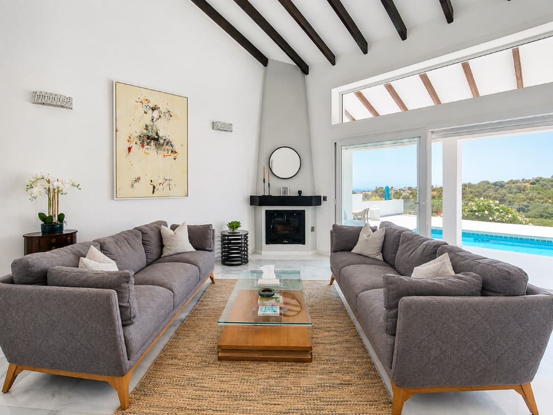 5 soveværelse Villa til salg i Calahonda med swimmingpool garage - € 1.150.000 (Ref: 10044469)