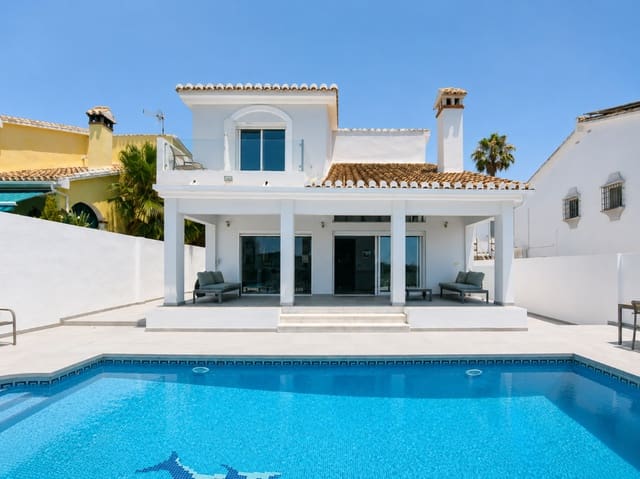 5 soveværelse Villa til salg i Calahonda, Mijas med swimmingpool garage - € 1.150.000 (Ref: 10044469)