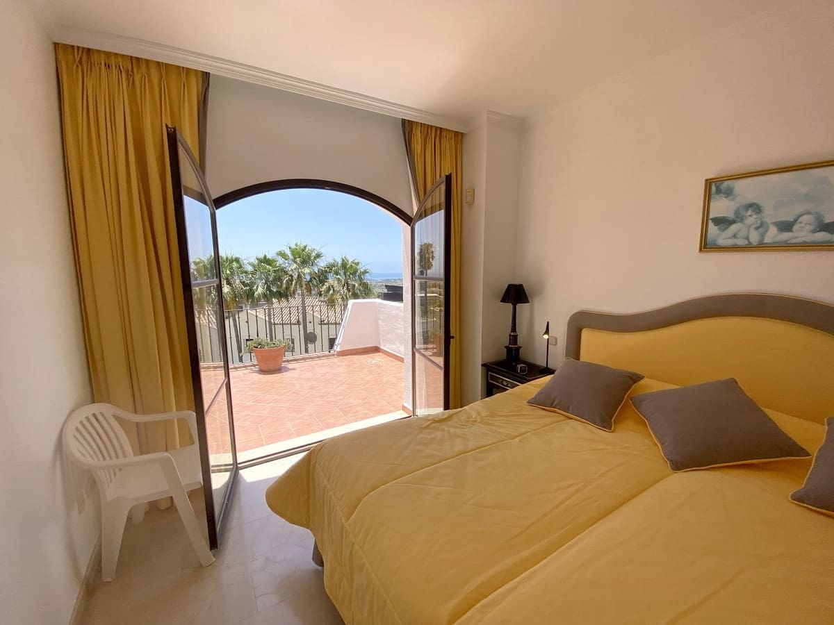 2 Zimmer Haus zu verkaufen in Los Arqueros mit Pool Garage - 550.000 € (Ref: 10044470)