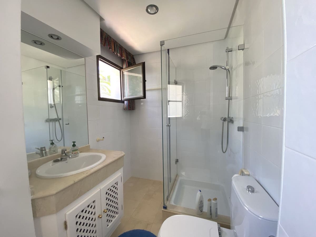 2 Zimmer Haus zu verkaufen in Los Arqueros mit Pool Garage - 550.000 € (Ref: 10044470)