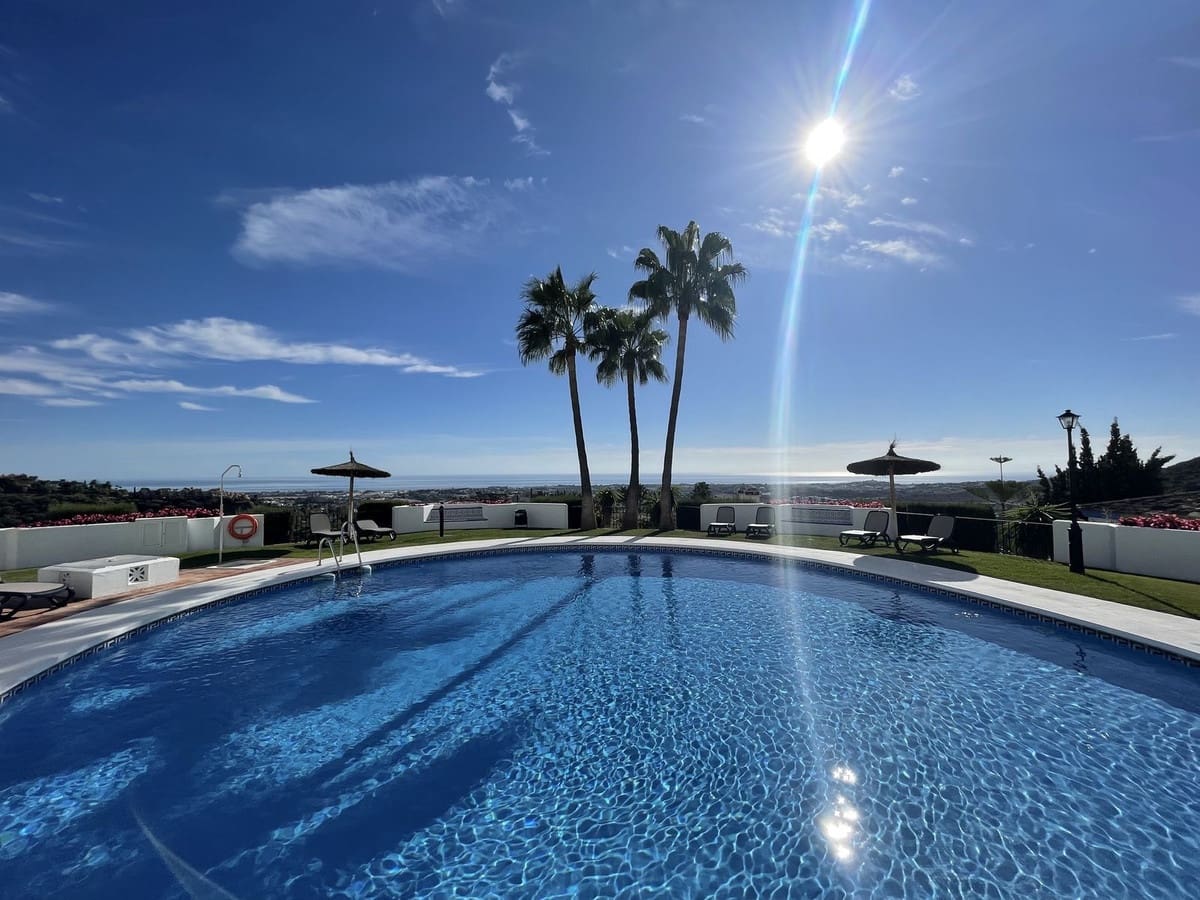 2 Zimmer Haus zu verkaufen in Los Arqueros mit Pool Garage - 550.000 € (Ref: 10044470)
