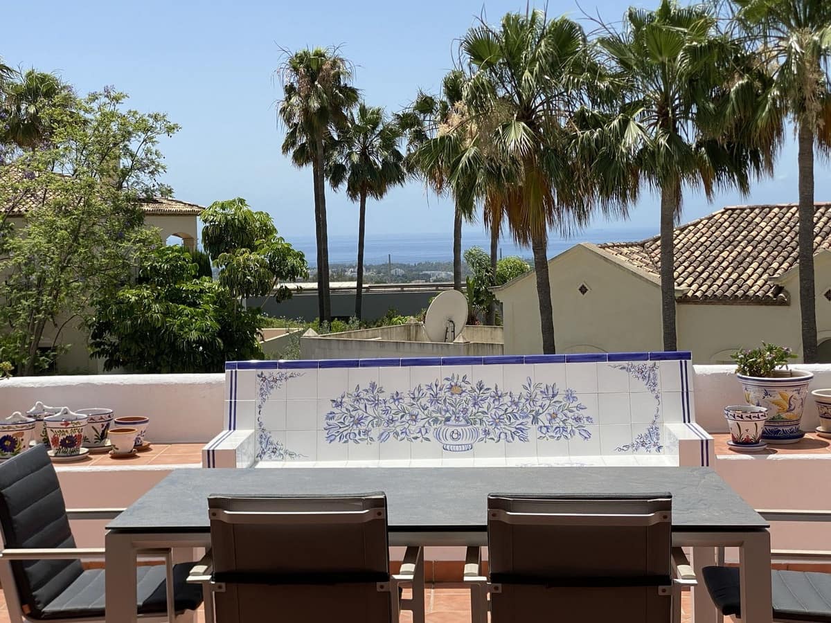 2 Zimmer Haus zu verkaufen in Los Arqueros mit Pool Garage - 550.000 € (Ref: 10044470)