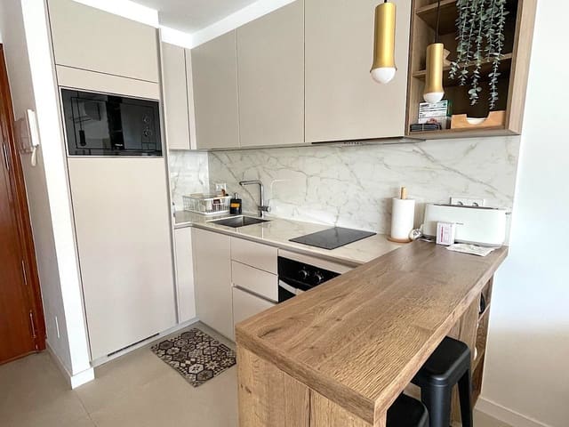 1 sovrum Studio till salu i Marbella - 370 000 € (Ref: 10061280)