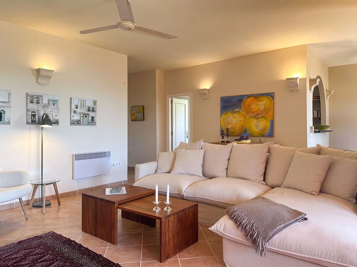 3 bedroom Apartment for sale in Marbella with pool garage - € 475,000 (Ref: 10061282)