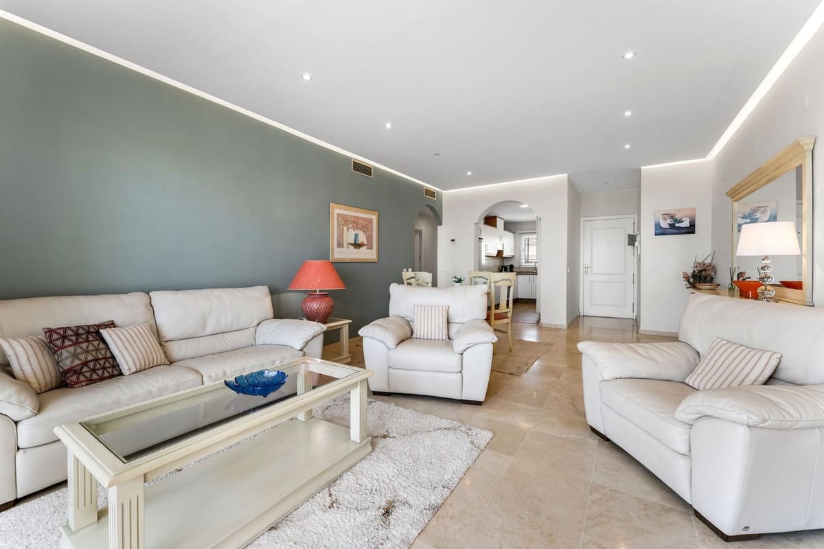 2 Zimmer Apartment zu verkaufen in Miraflores mit Pool - 326.000 € (Ref: 10061283)