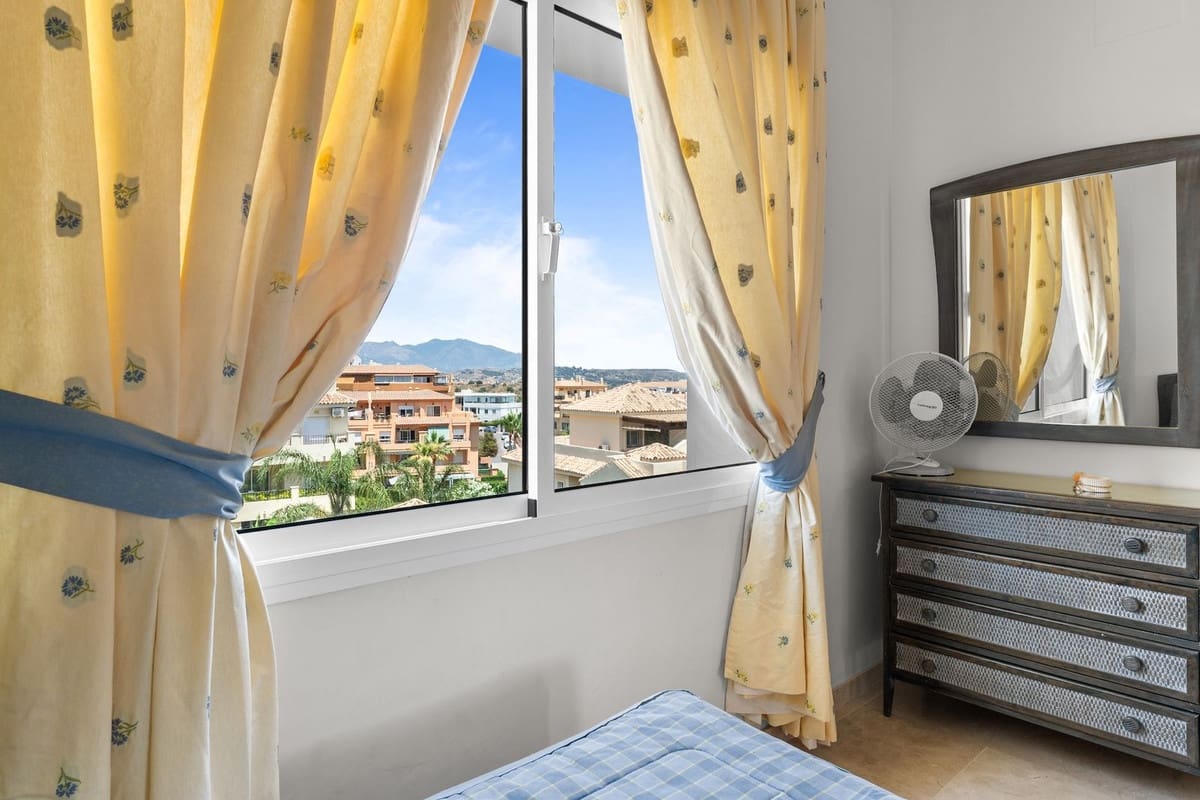 2 Zimmer Apartment zu verkaufen in Miraflores mit Pool - 326.000 € (Ref: 10061283)
