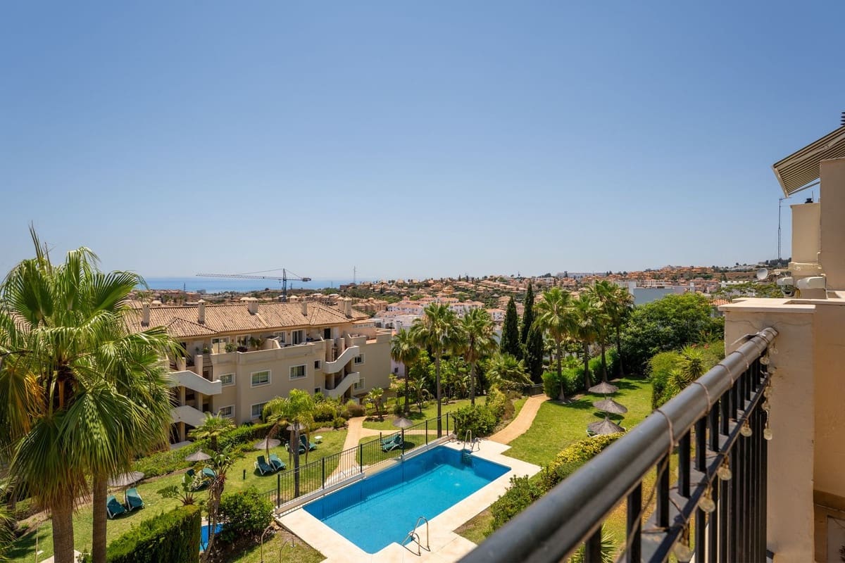 2 Zimmer Apartment zu verkaufen in Miraflores mit Pool - 326.000 € (Ref: 10061283)