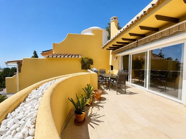 3 soveværelse Lejlighed til salg i Calahonda, Mijas med garage - € 559.000 (Ref: 10063788)