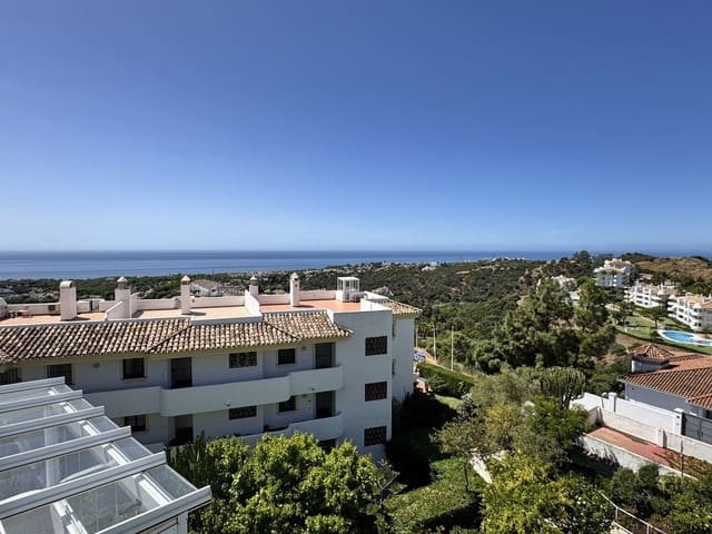 3 makuuhuone Kattohuoneisto myytävänä paikassa Calahonda, Mijas mukana uima-altaan 
autotalli - 449 000 € (Ref: 10088844)