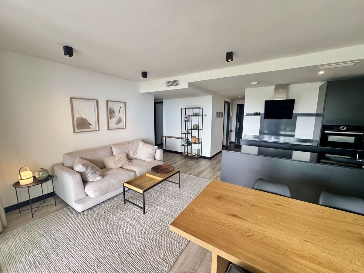 3 soveværelse Lejlighed til salg i Mijas Costa med swimmingpool garage - € 389.000 (Ref: 10088845)