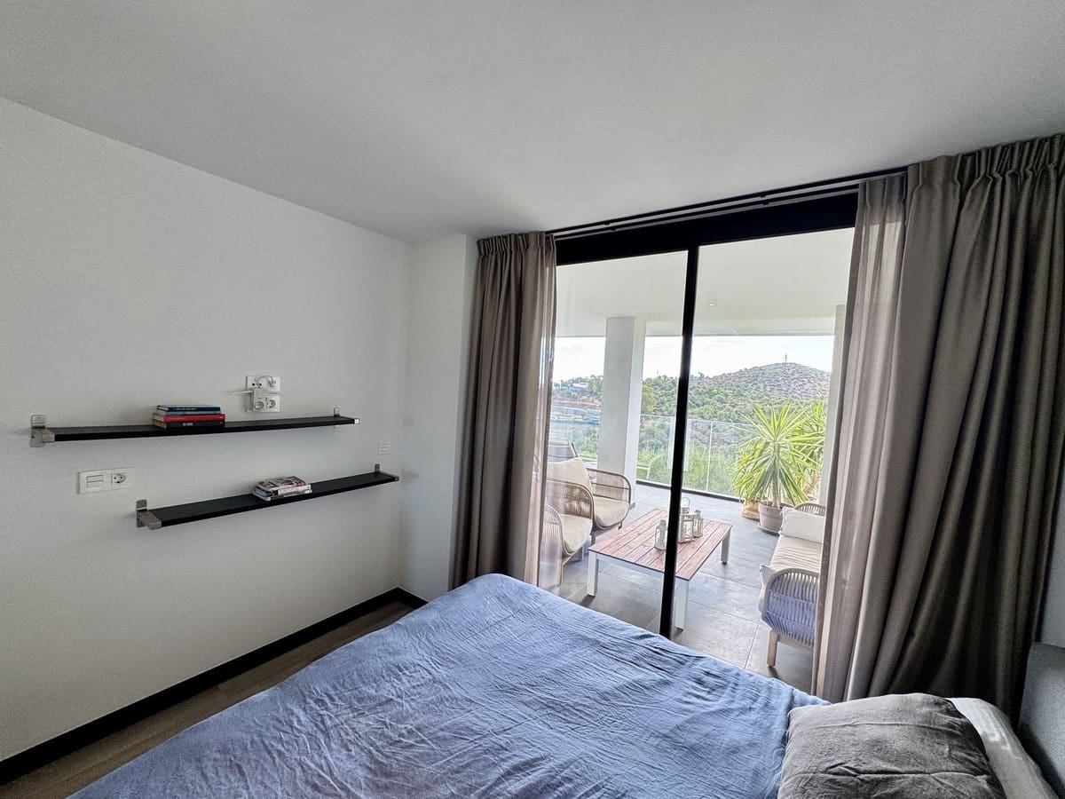 3 soveværelse Lejlighed til salg i Mijas Costa med swimmingpool garage - € 389.000 (Ref: 10088845)