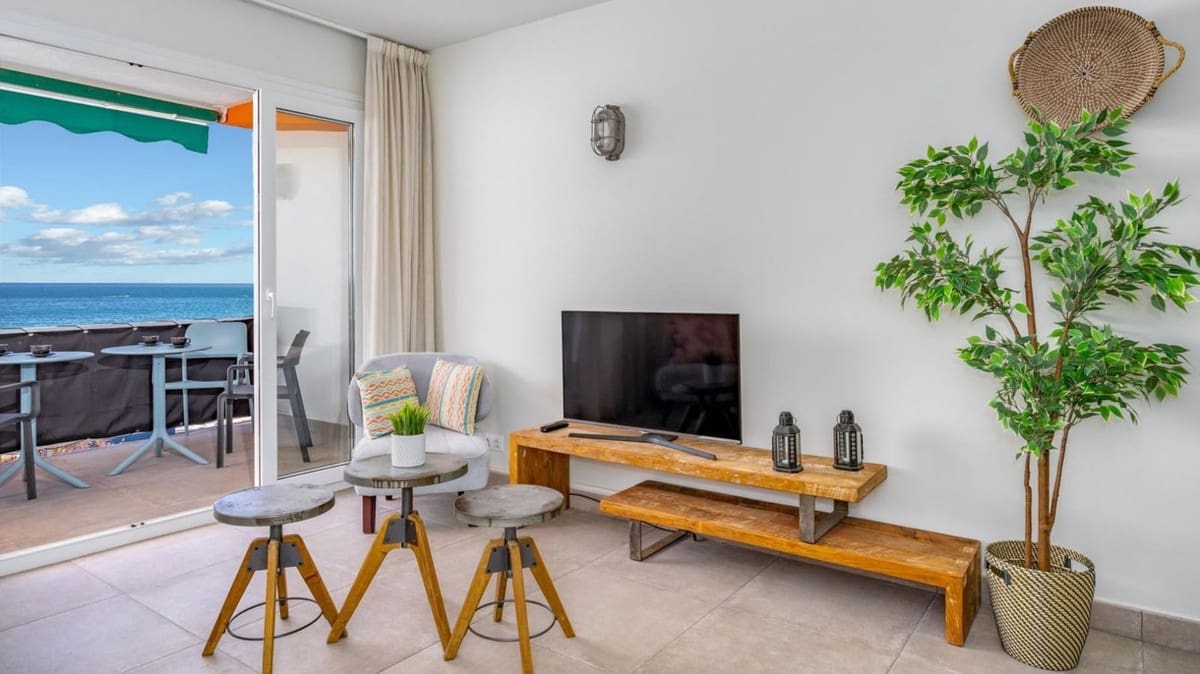 2 bedroom Apartment for sale in Fuengirola - € 519,500 (Ref: 10088847)
