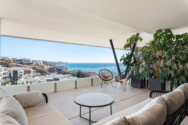 2 sypialnia Penthouse na sprzedaż w Las Gaviotas  - Carvajal, Fuengirola z basenem garażem - 960 000 € (Ref: 10088848)
