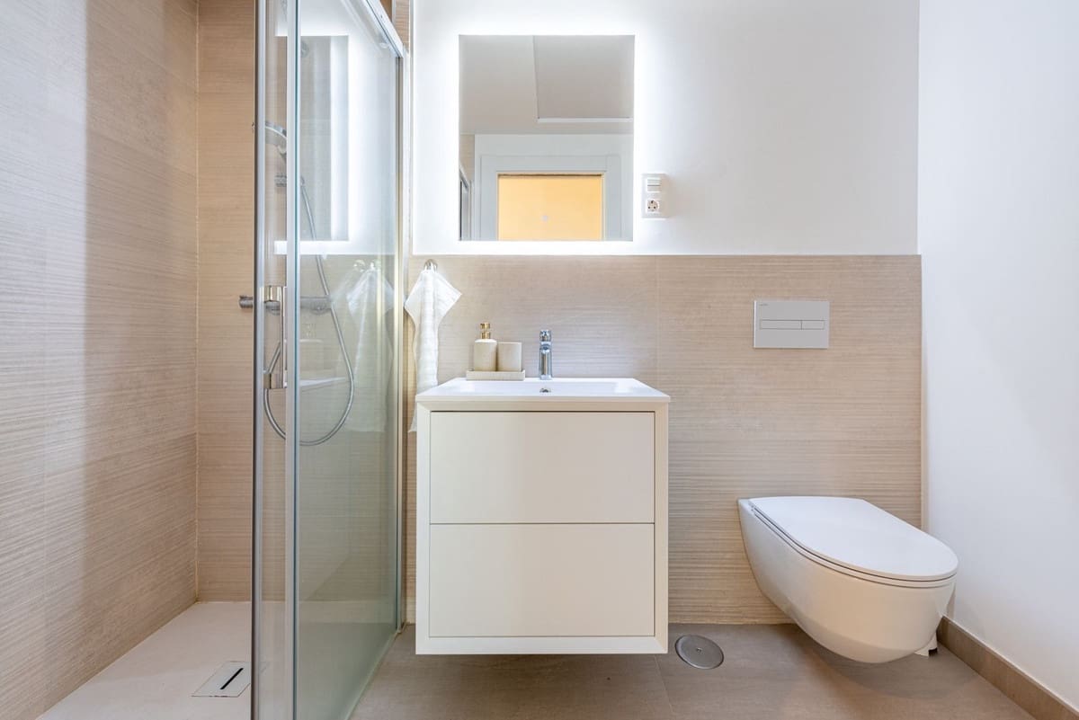 2 Zimmer Penthouse zu verkaufen in Fuengirola mit Pool Garage - 960.000 € (Ref: 10088848)