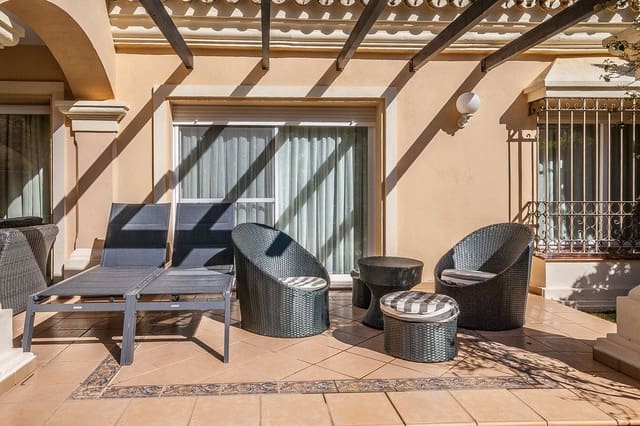2 Zimmer Apartment zu verkaufen in Marbella mit Pool - 569.995 € (Ref: 10094215)