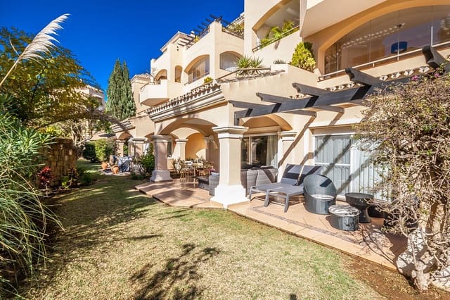2 Zimmer Apartment zu verkaufen in Marbella mit Pool - 569.995 € (Ref: 10094215)