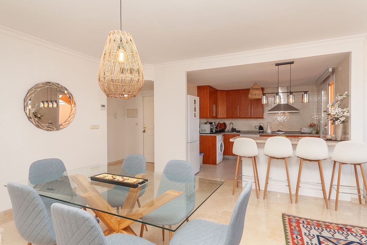 2 sovrum Takvåning till salu i Marbella med garage - 495 000 € (Ref: 10094216)