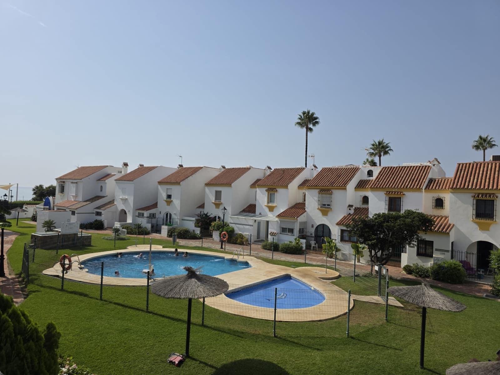 3 Zimmer Doppelhaus zu verkaufen in Casares mit Pool Garage - 635.000 € (Ref: 10101834)
