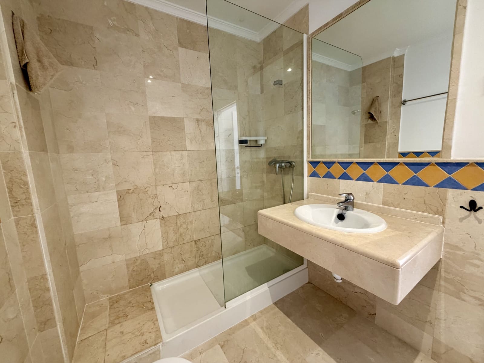 3 sovrum Lägenhet till salu i Marbella med pool garage - 575 000 € (Ref: 10101835)