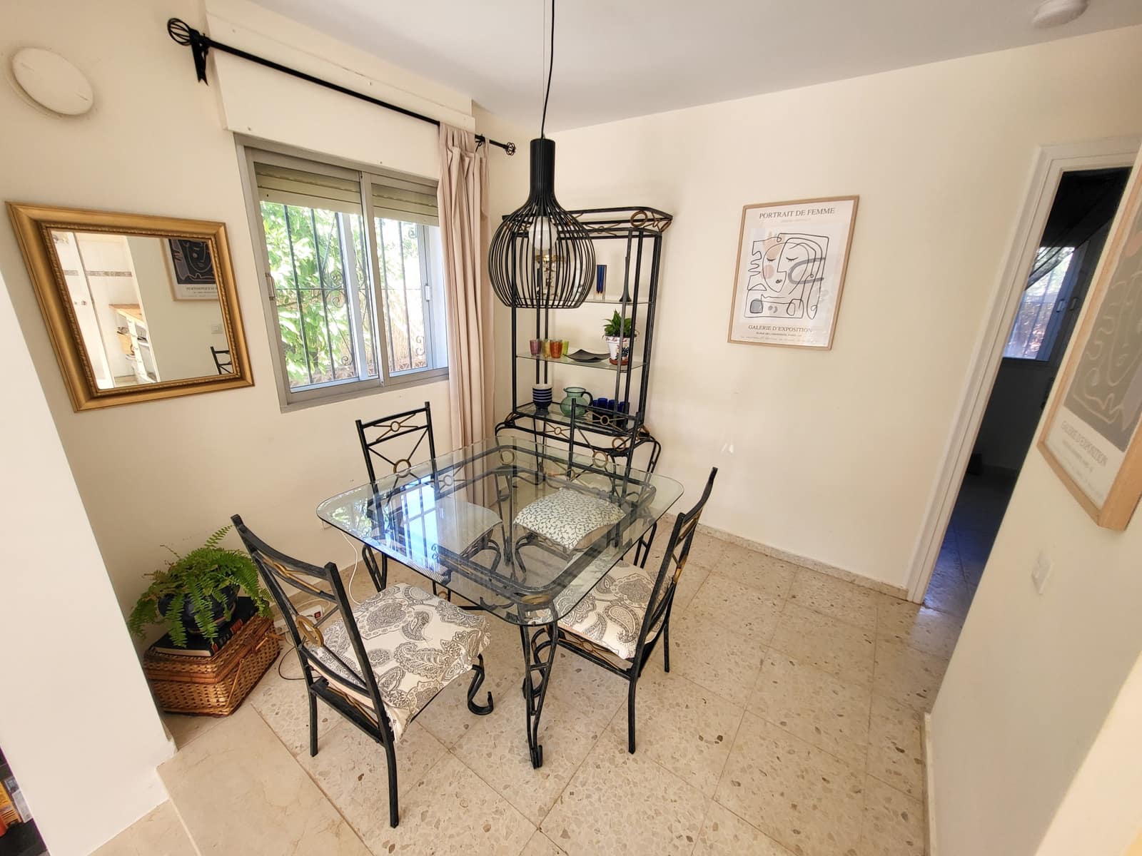3 bedroom Semi-detached Villa for sale in La Duquesa / Puerto de la Duquesa with pool garage - € 329,000 (Ref: 10114562)