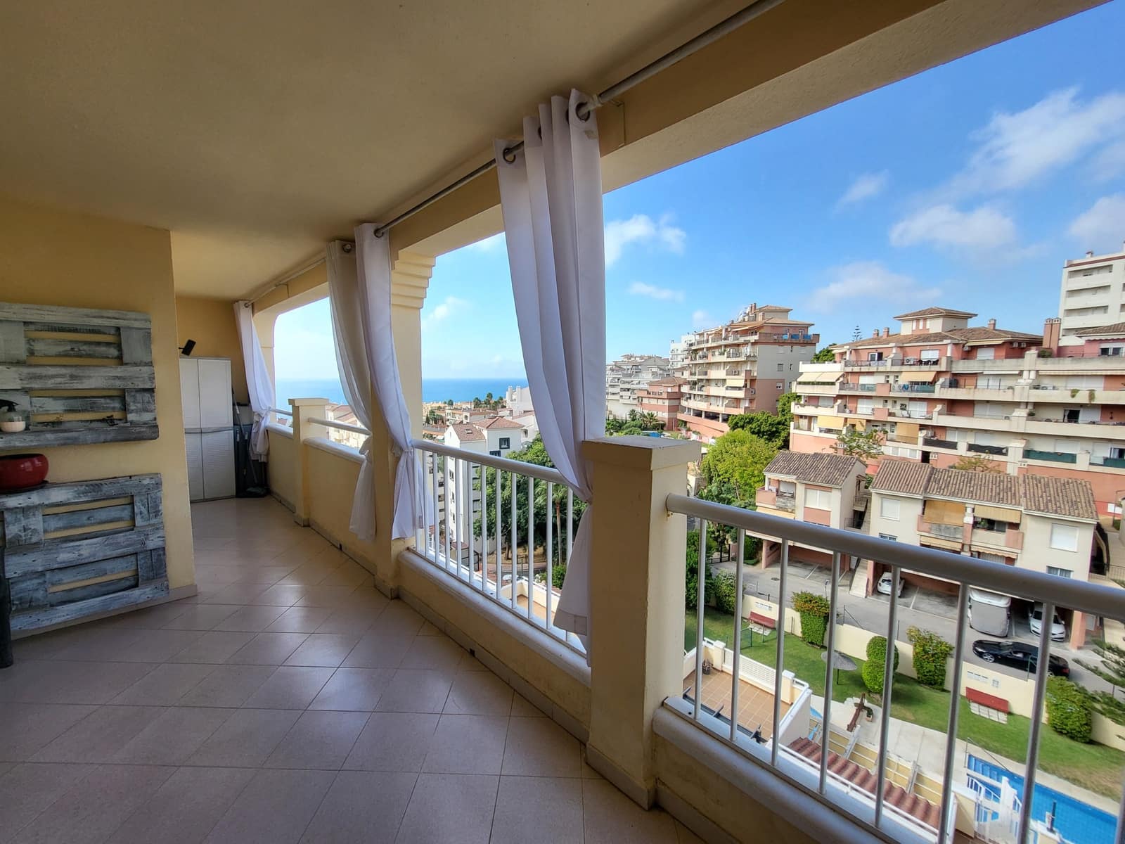 2 quarto Apartamento para venda em Torrequebrada com piscina garagem - 349 000 € (Ref: 10114563)