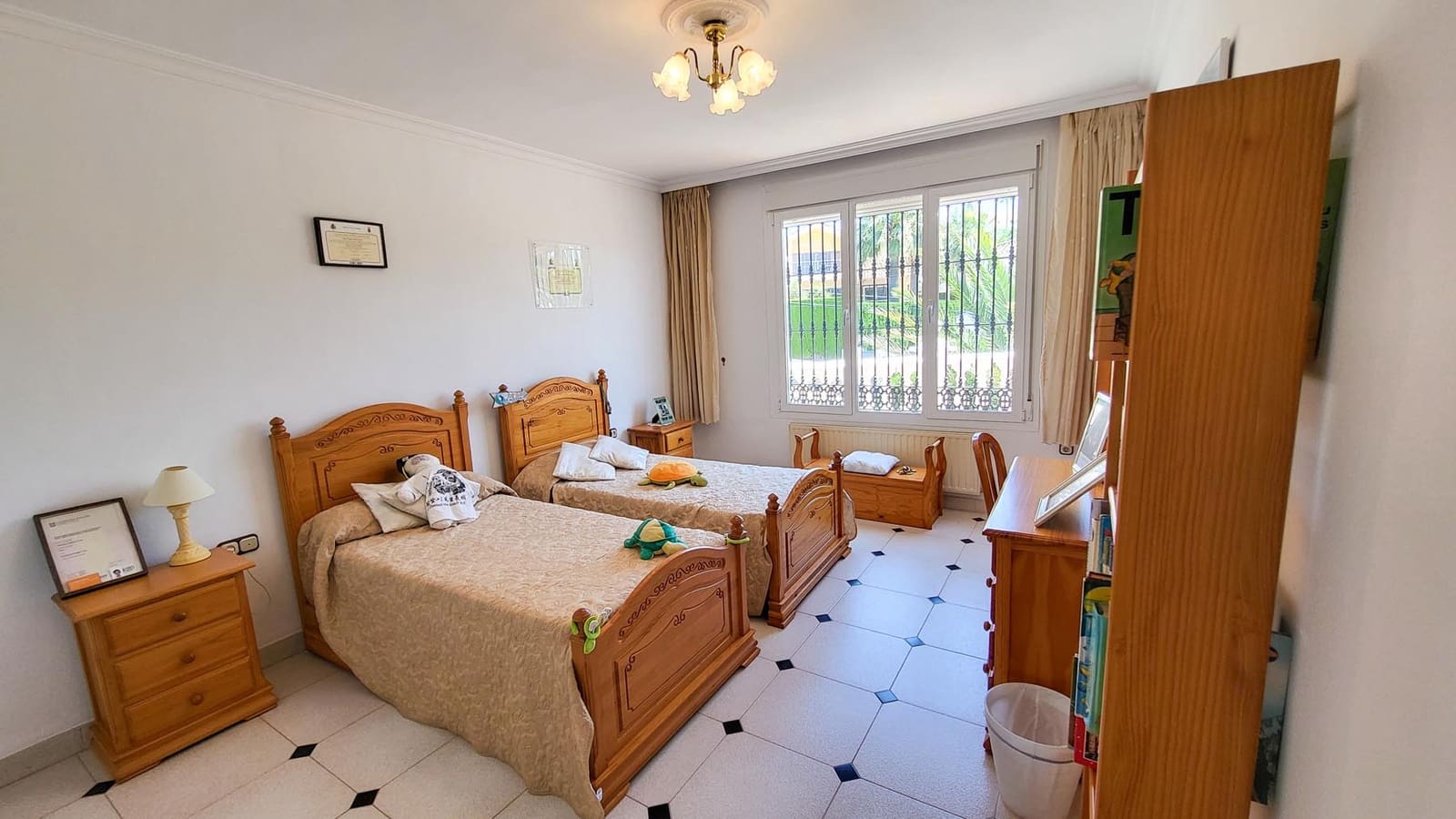 5 camera da letto Villa in vendita in Marbella con piscina garage - 1.300.000 € (Rif: 10127691)