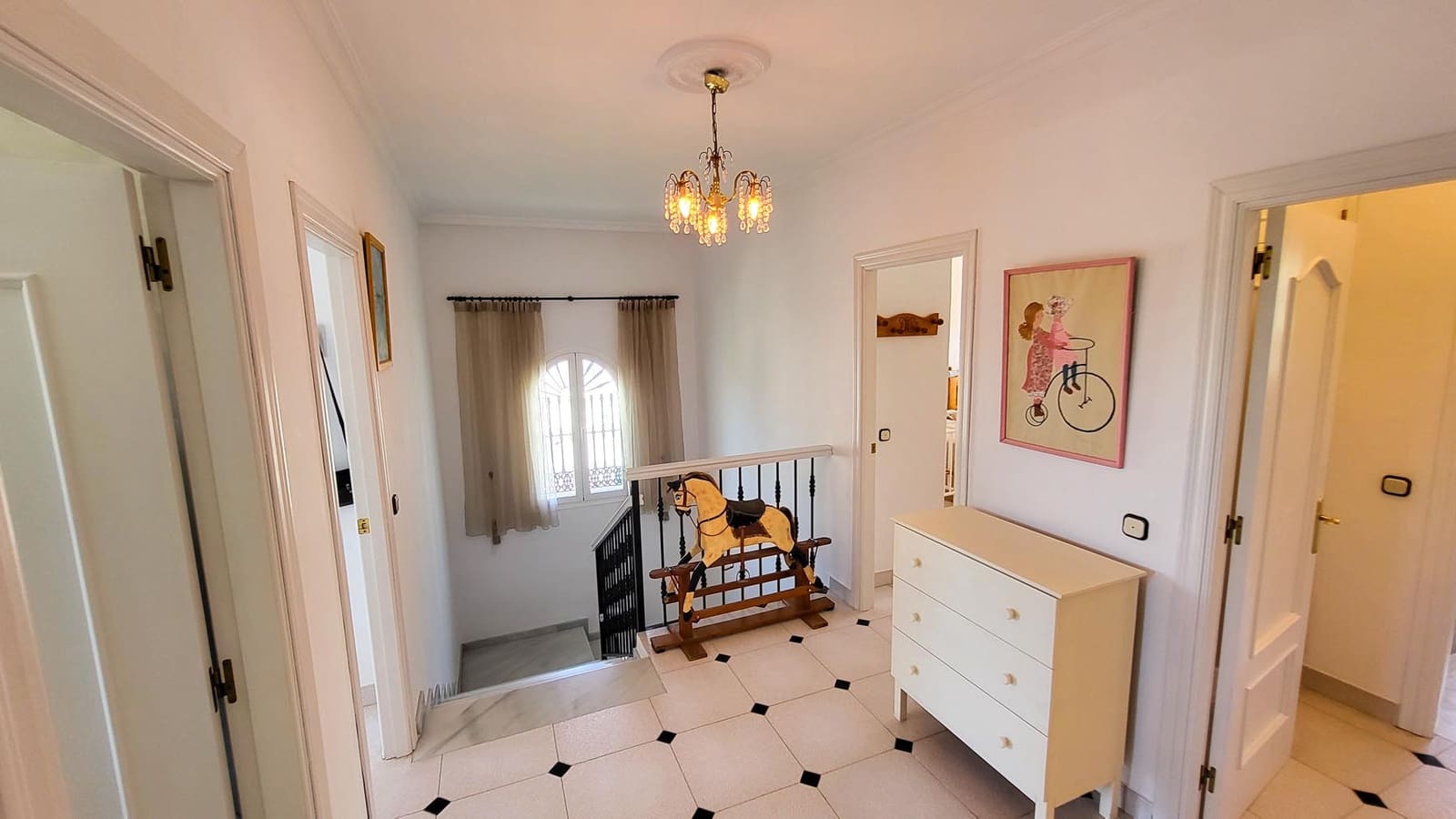 5 camera da letto Villa in vendita in Marbella con piscina garage - 1.300.000 € (Rif: 10127691)