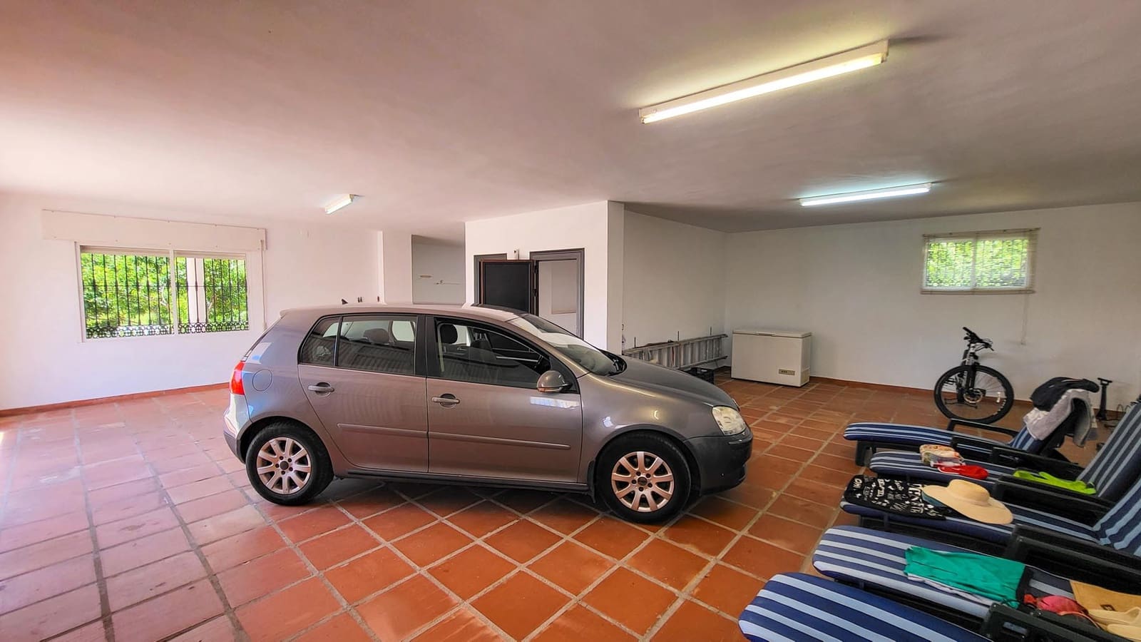 5 camera da letto Villa in vendita in Marbella con piscina garage - 1.300.000 € (Rif: 10127691)